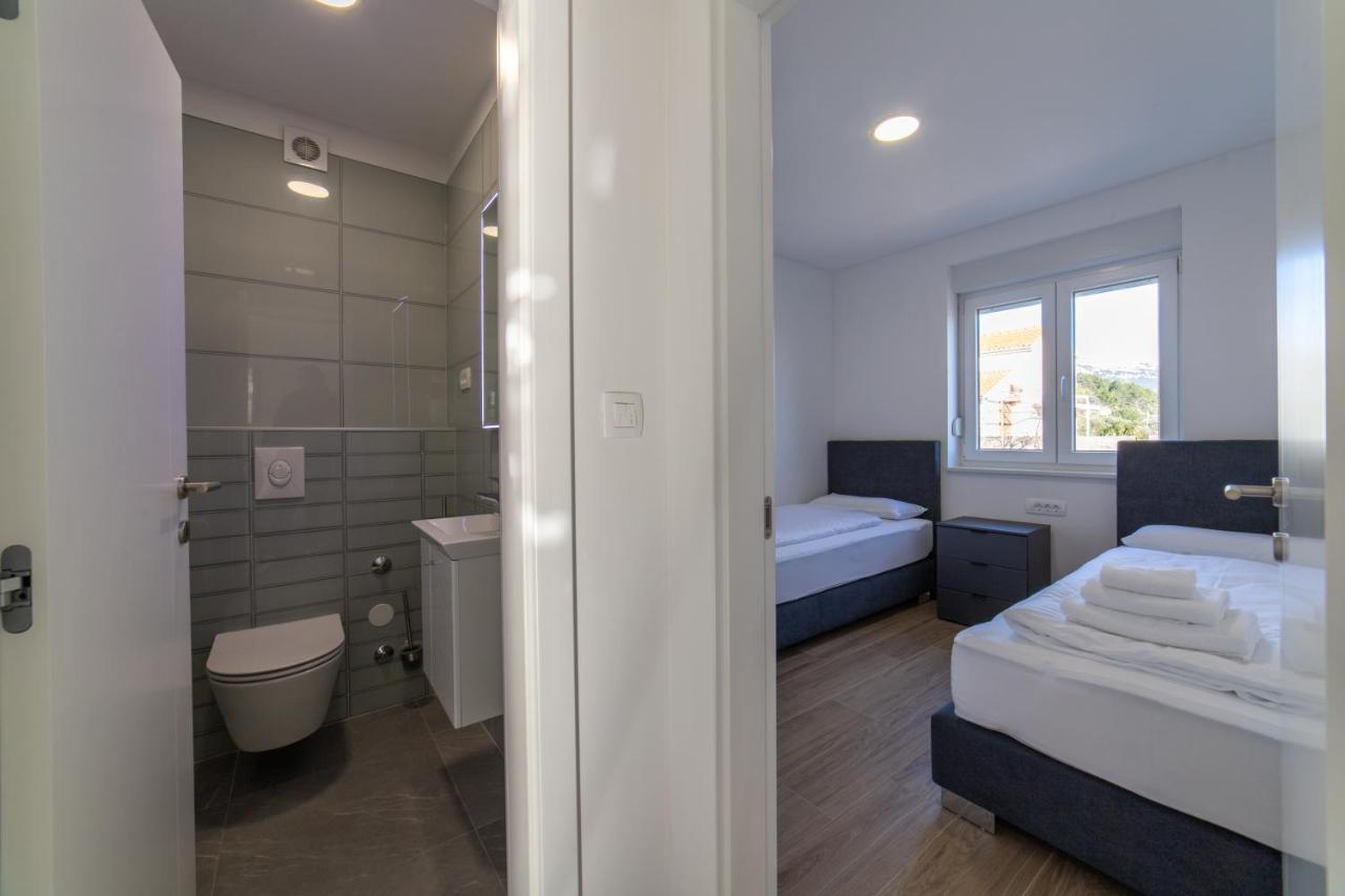 Apartments Katarina Kaštela Buitenkant foto