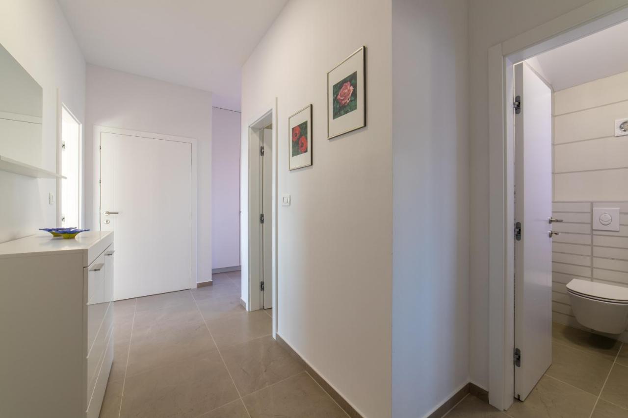 Apartments Katarina Kaštela Buitenkant foto